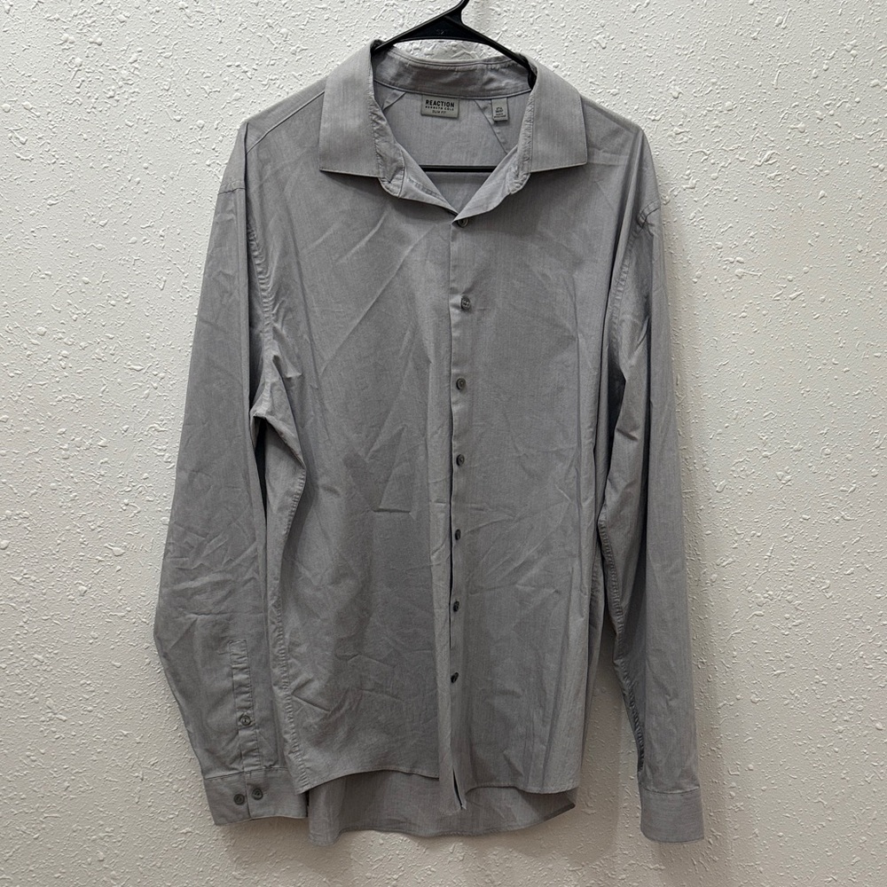 Reaction Kenneth Cole Men's Gray Casual Button-Down Shirt